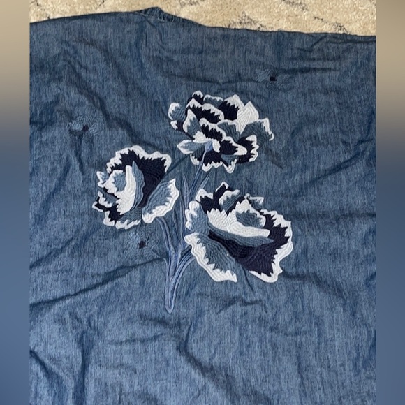 Gap Floral Embroidered Denim  open Kimono - Picture 10 of 11